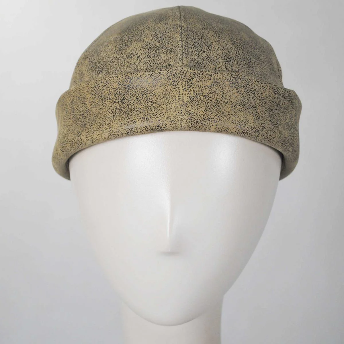 Six Panel Antique Leather Skull Cap Beanie Hat - Image 2