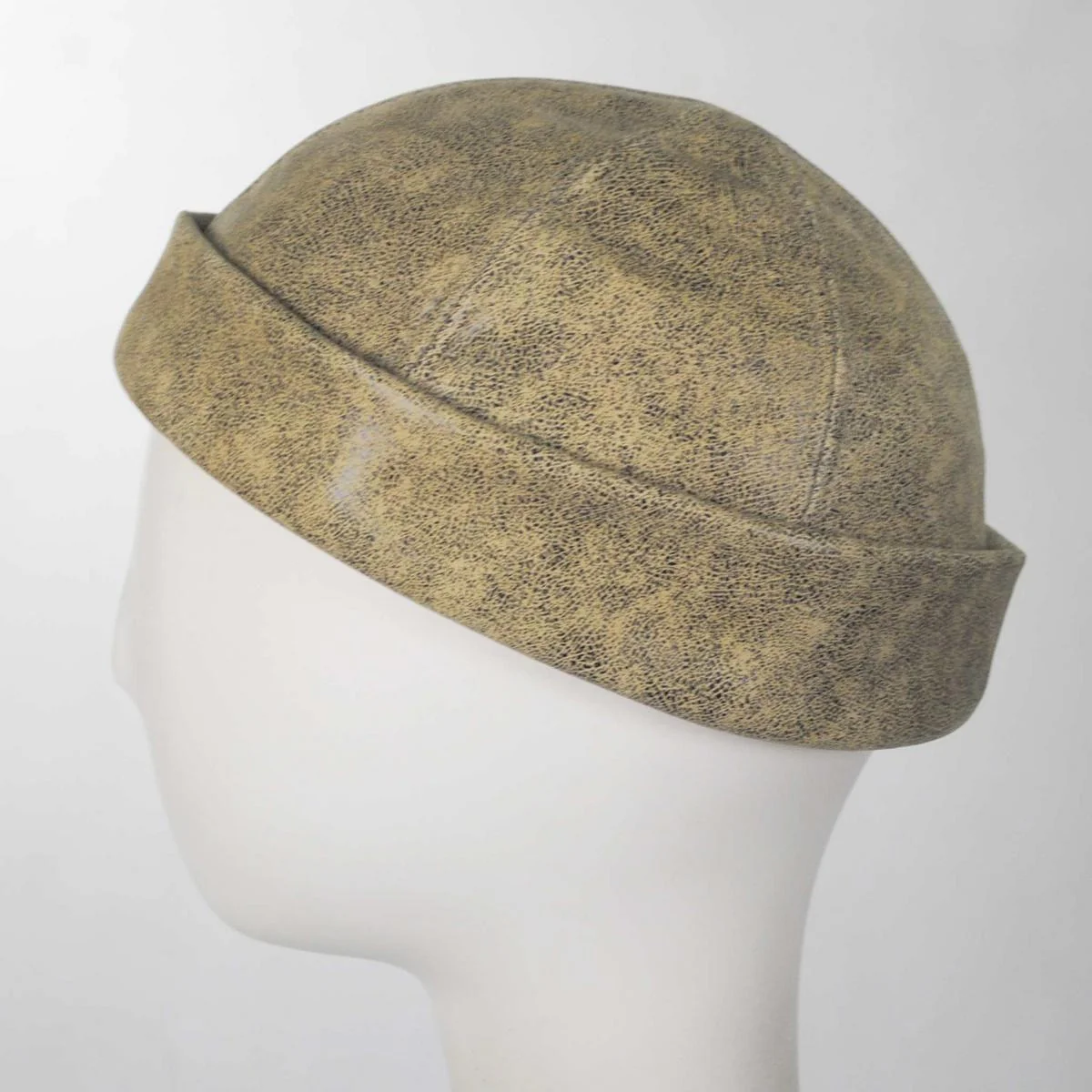 Six Panel Antique Leather Skull Cap Beanie Hat - Image 3